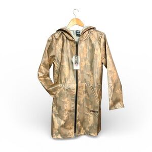 VFORCE by NEW DESIGNERS SPACE Military Sand Brown Print Commuter Coat